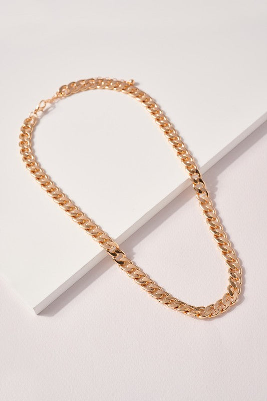 Gold Chain Linked Necklace